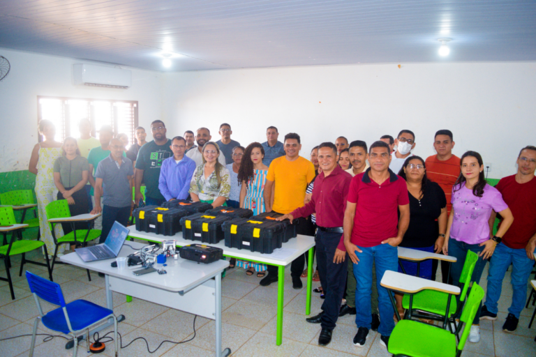 Formação de Robótica Educacional em Aldeias Altas, evento realizado pela prefeitura municipal para os professores da rede pública.